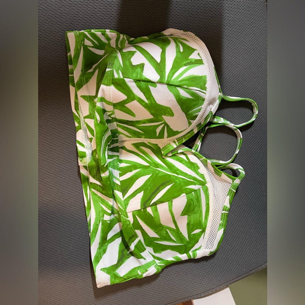 Size small green and white floral bathing suit top with adjustable straps